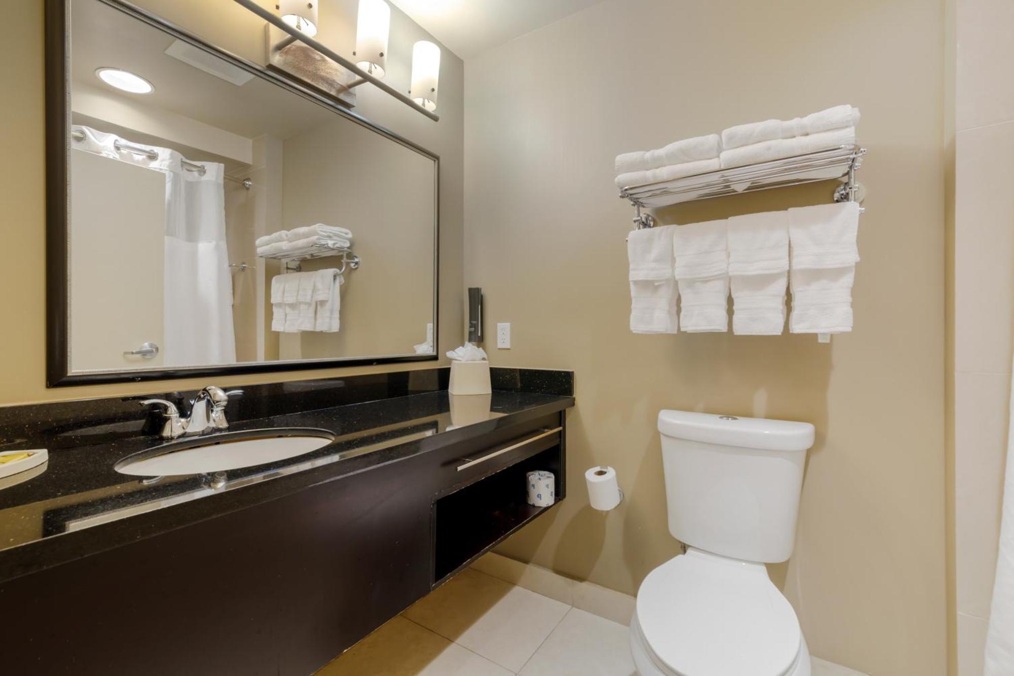 Hotel Western Miami Airport North Hotel&suites 3*